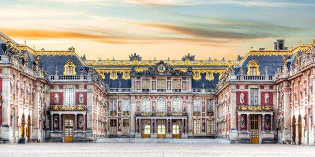 Visit to the famous Madame Tussauds Wax Museum. Proceed to Paris - the City of Romance, Lights and Glamour.
